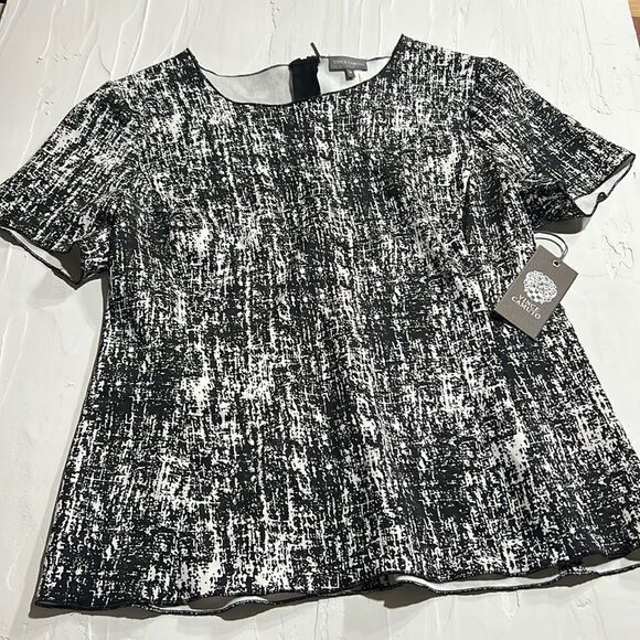 Vince Camuto Women's Short Sleeve Even Plaid Shell Size Medium MSRP $79 - Picture 1 of 5